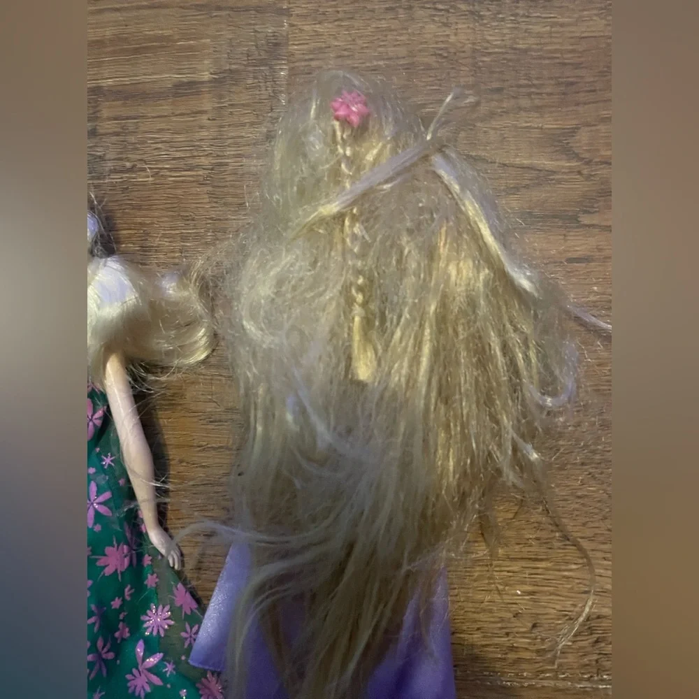 Disney Barbie dolls Rapunzel & Elsa 10-12 inch